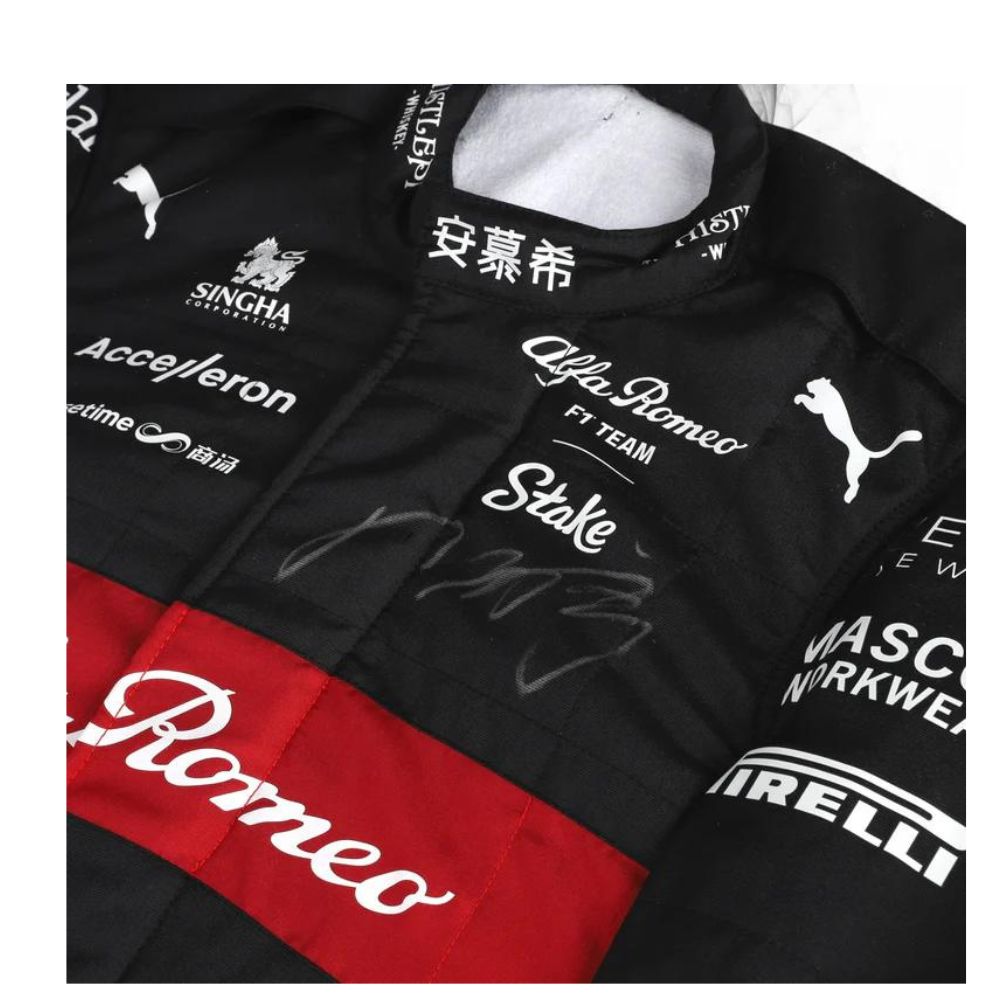 Réplique du costume F1 Zhou Guanyu Alfa Romeo 2023